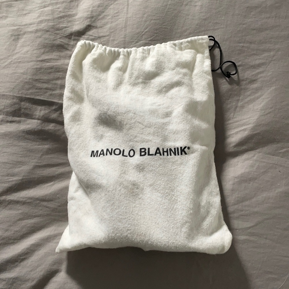 Manolin Blahnik Patent Mary Jane Sex and the City heels